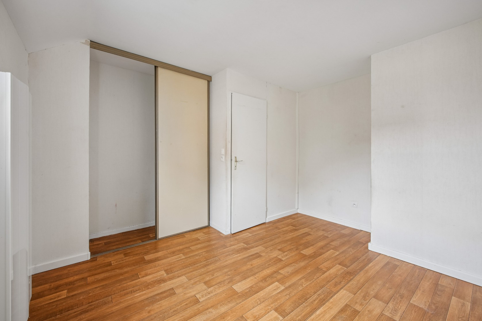 
                                                Vente
                                                 MAISON T4