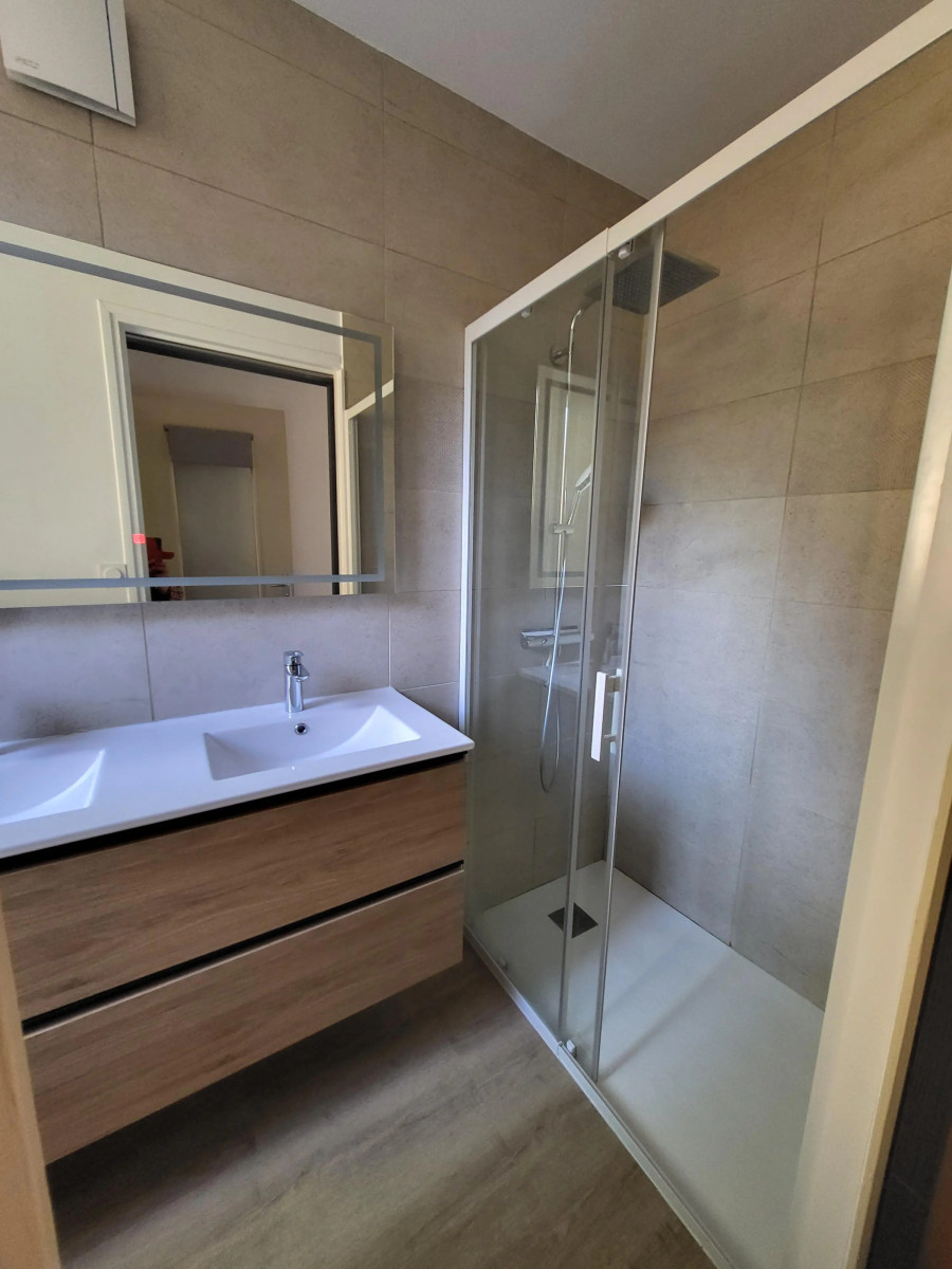 
                                                Location
                                                 Maison T4 73m² à Sarlat-la-Canéda