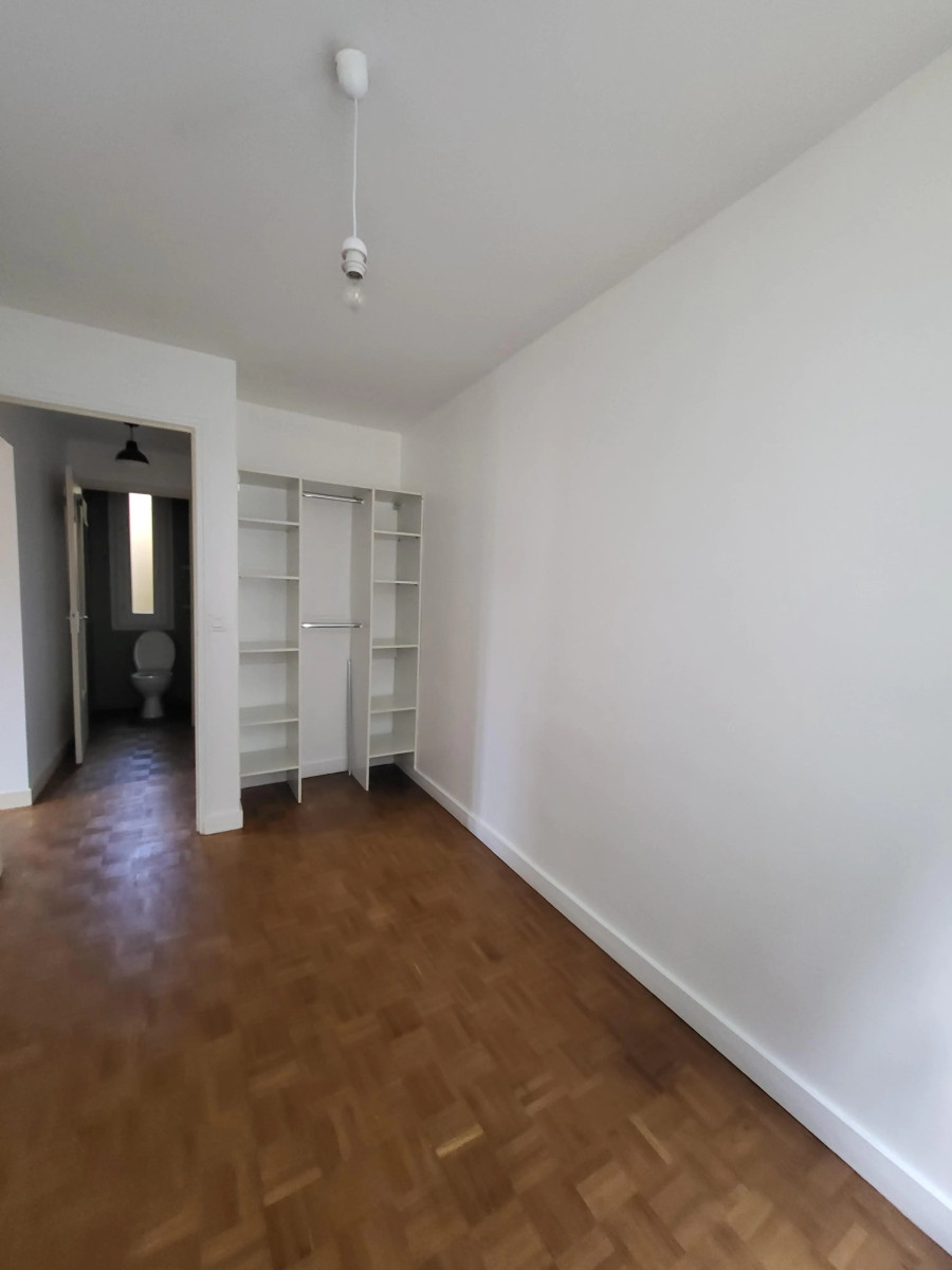 
                                                Location
                                                 Maison T4 73m² à Sarlat-la-Canéda