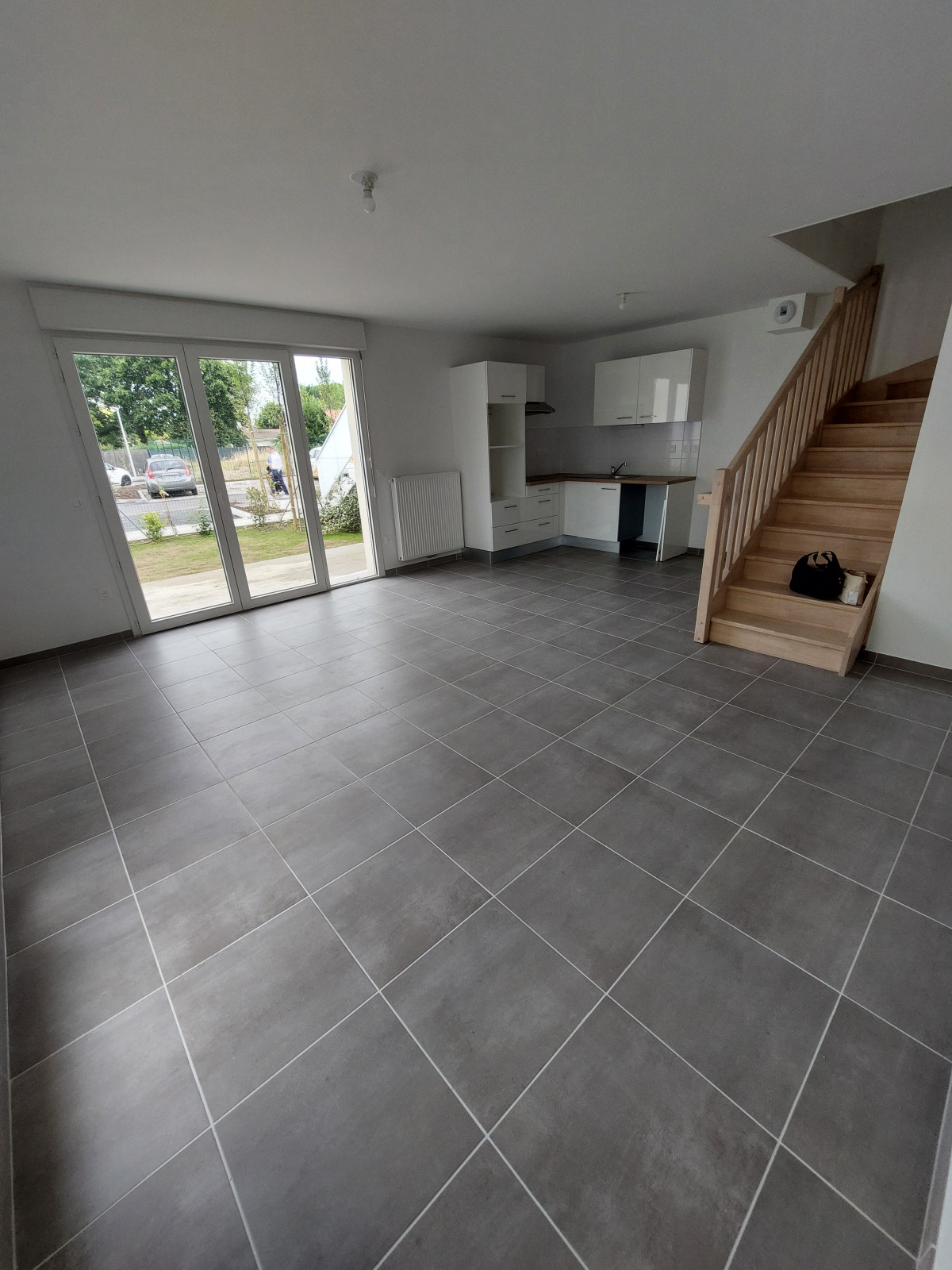 
                                                Location
                                                 Maison T4 - 83.88m²