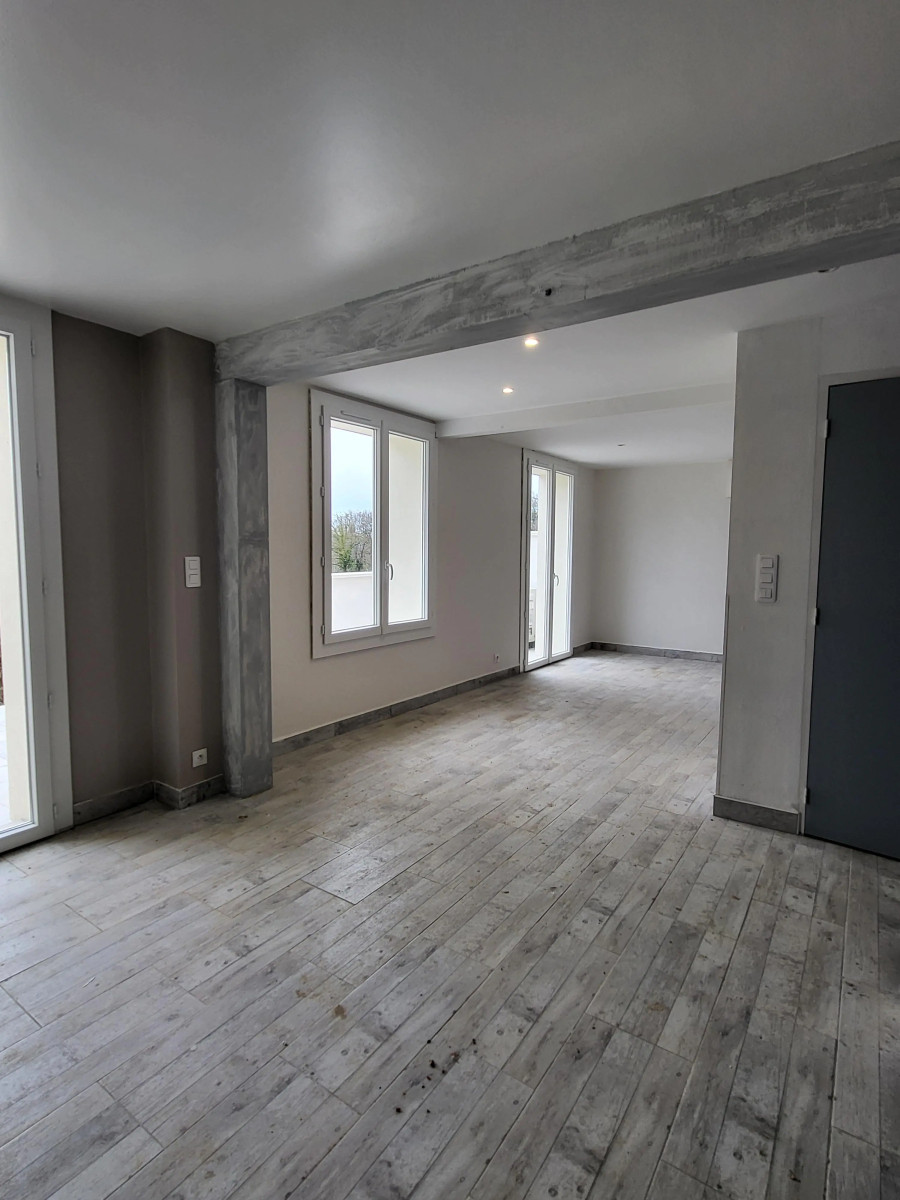 
                                                Location
                                                 Maison T4 85.53m² à Domme
