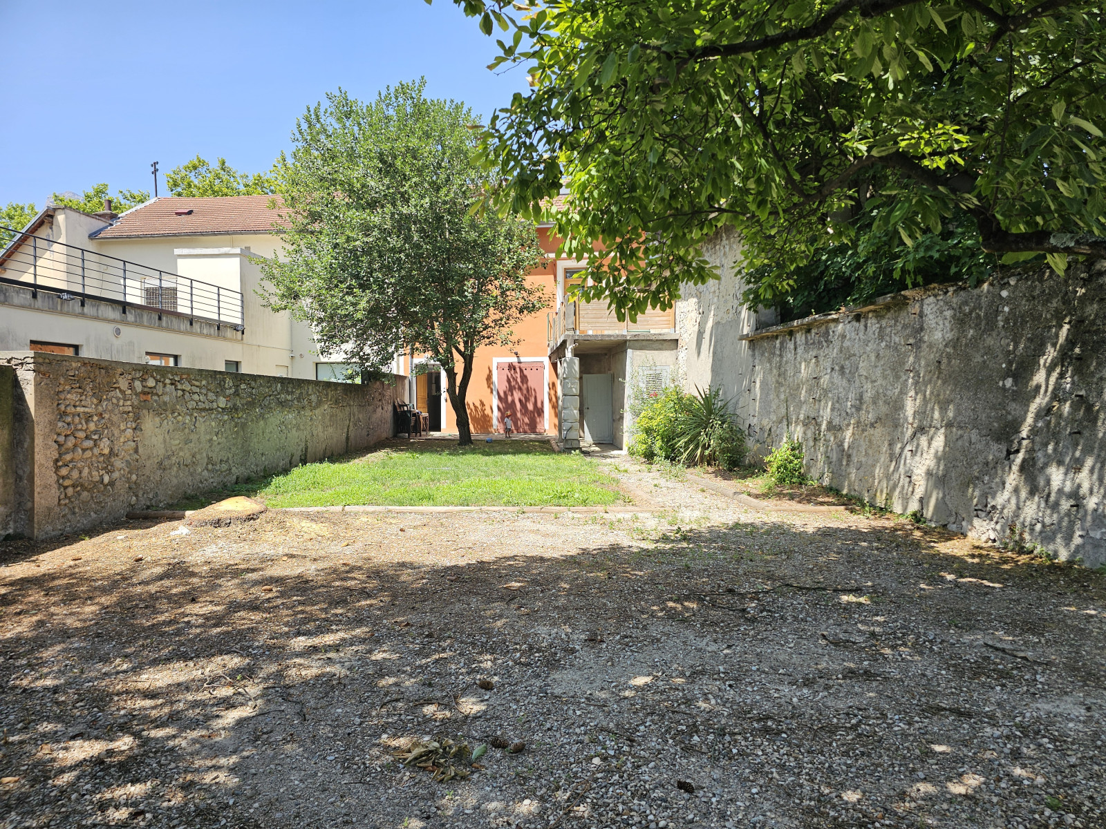 
                                                Location
                                                 Maison T4 92.83m² à GRENOBLE
