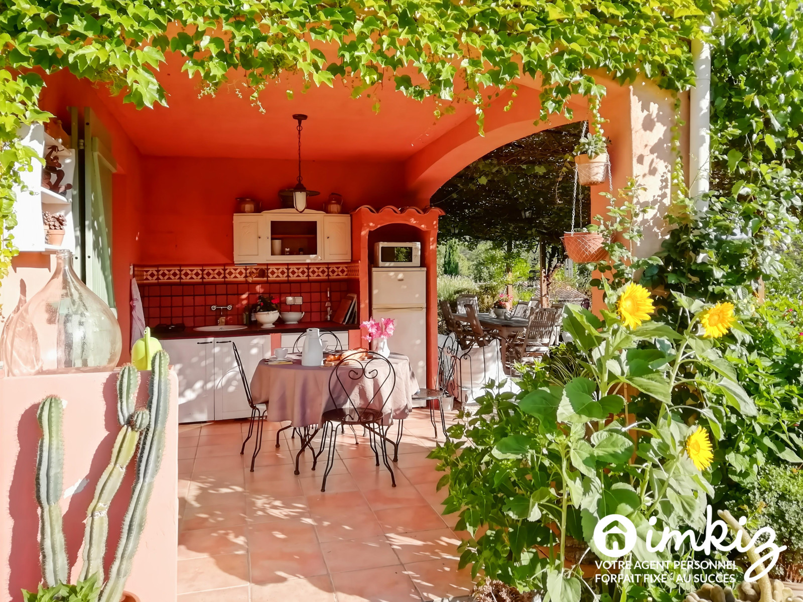 
                                                Vente
                                                 Maison T4 avec 4 chambres d'hôtes