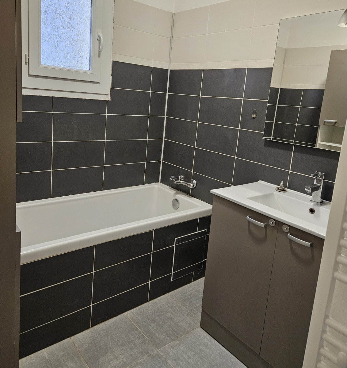 
                                                Location
                                                 Maison T4 avec Garage Cenac