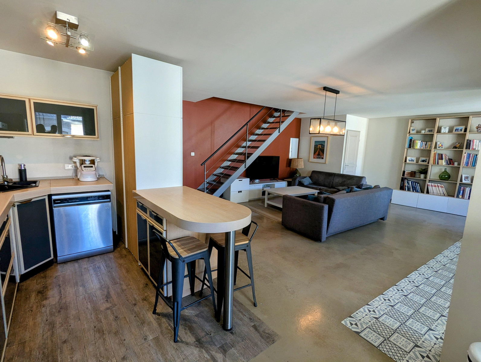 
                                                Vente
                                                 Maison T4 en duplex - Garage - VLM Centre