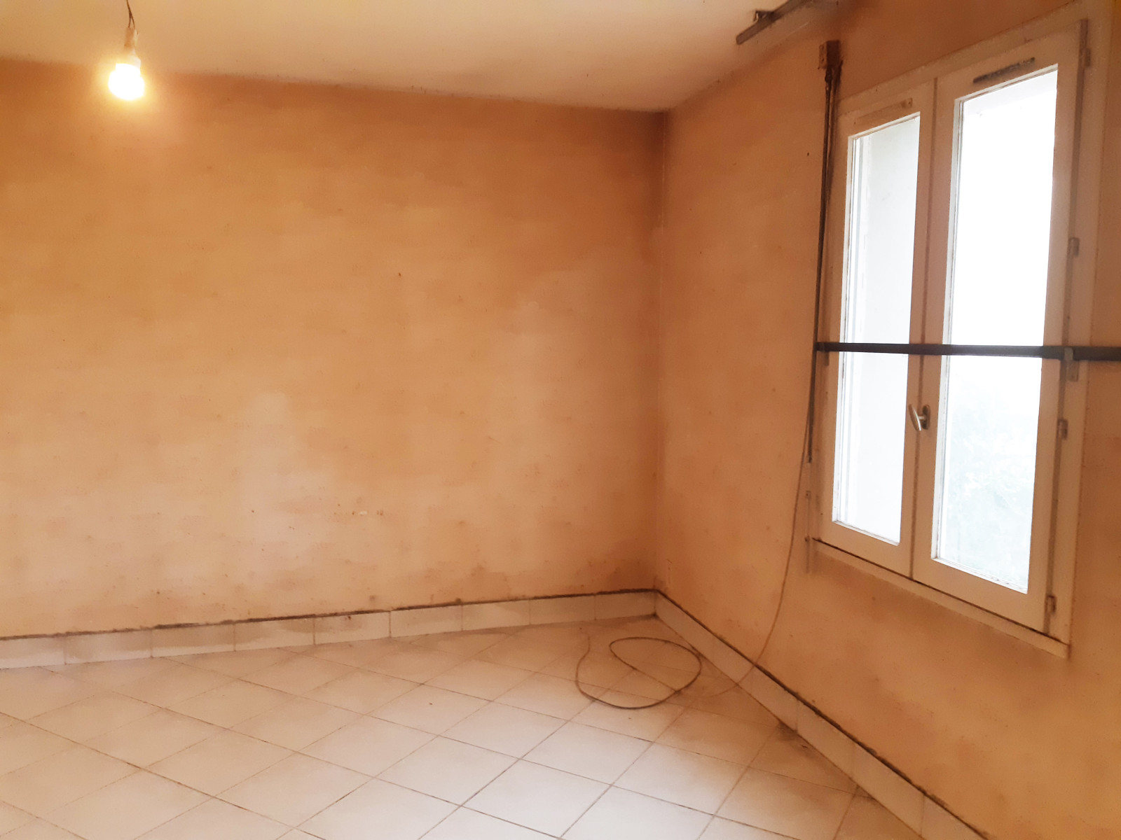 
                                                Vente
                                                 Maison T4 Libre à Bordeaux