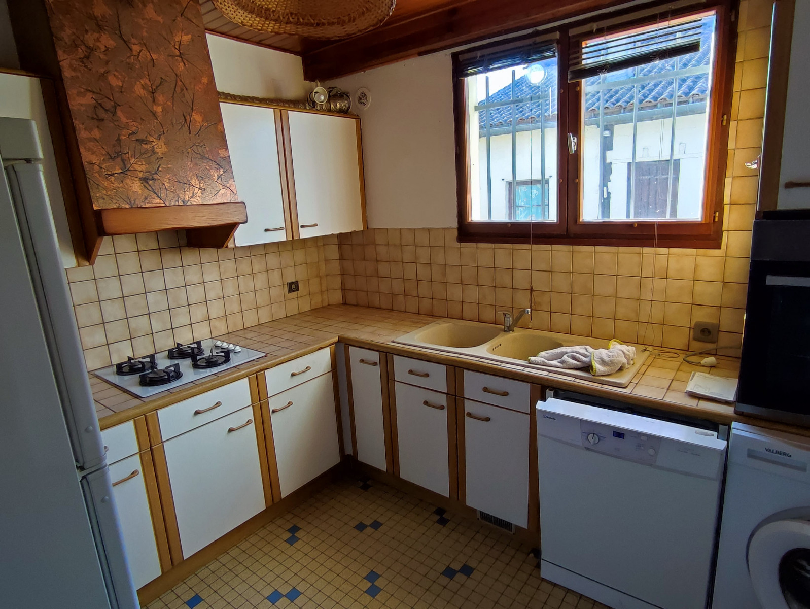 
                                                Vente
                                                 Maison T4 Libre à Cambes