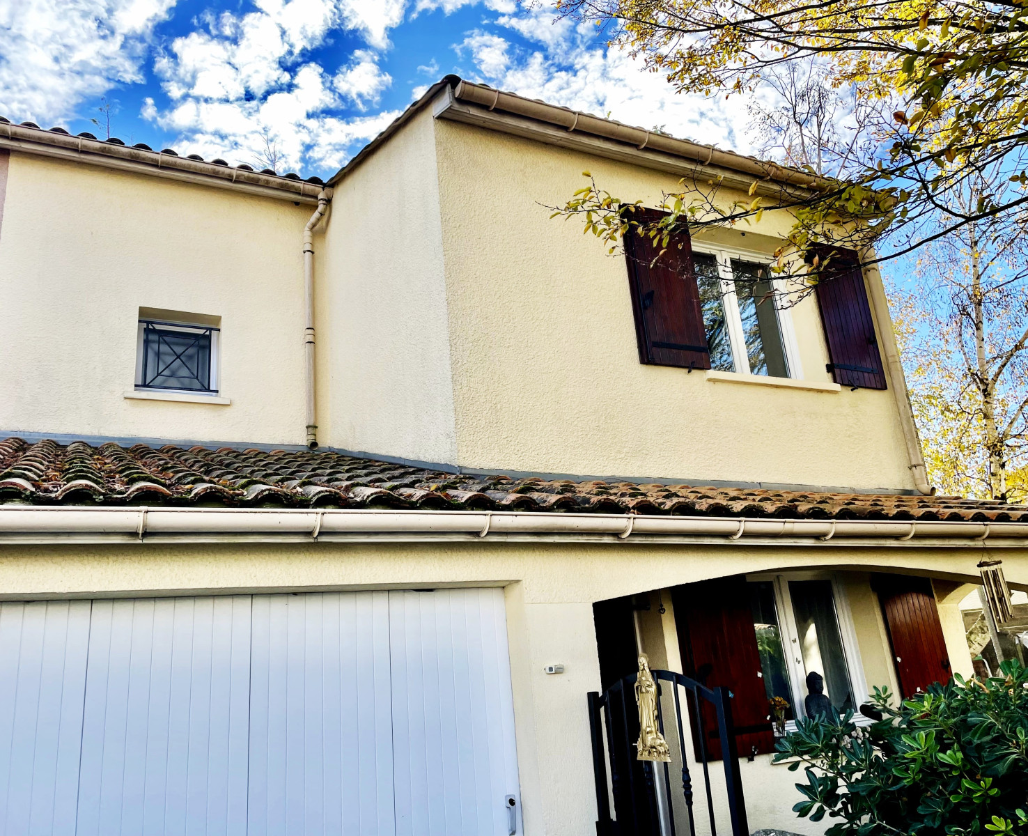 
                                                Vente
                                                 Maison 3 chambres avec garage et jardin à Cenon