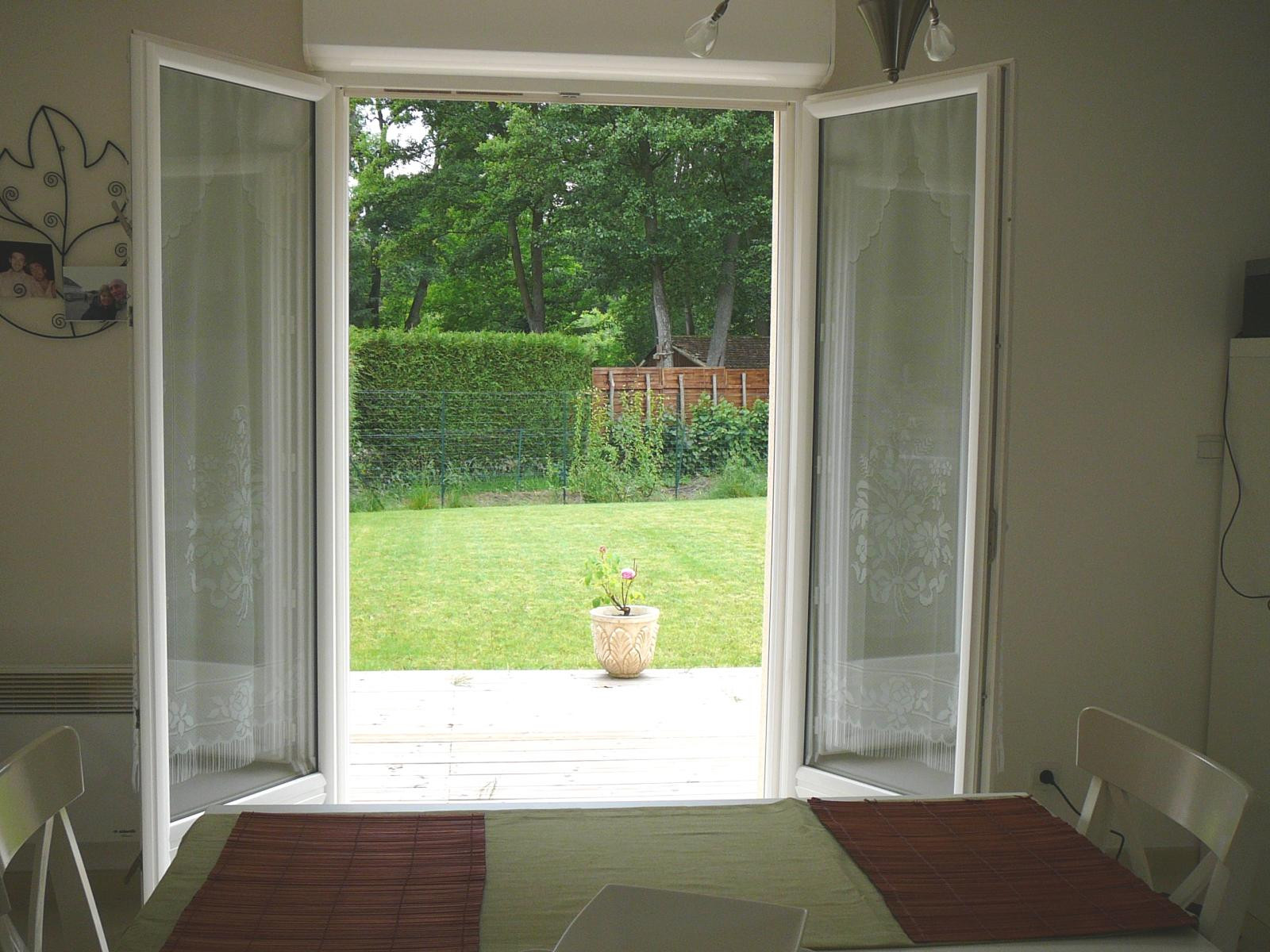 
                                                Location
                                                 Maison T4, récente, fonctionnelle et tranquille ;