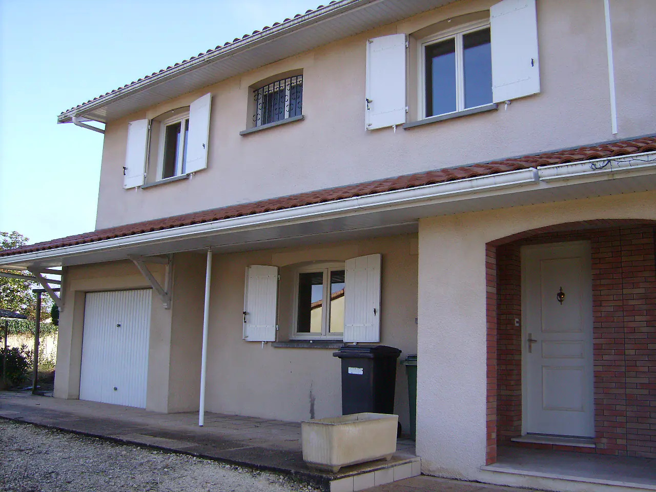 
                                                Location
                                                 Maison T5 130m² à Cenon