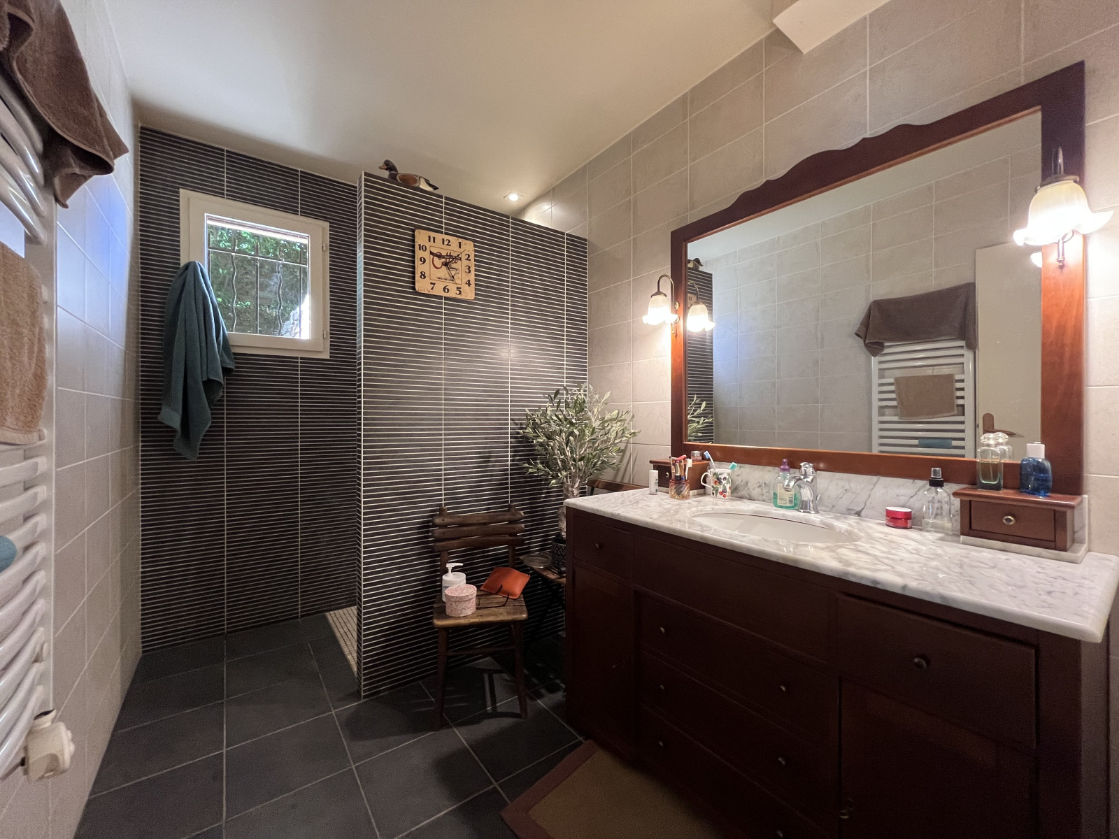 
                                                Vente
                                                 Maison T5 à Sainte-Foy-lès-Lyon