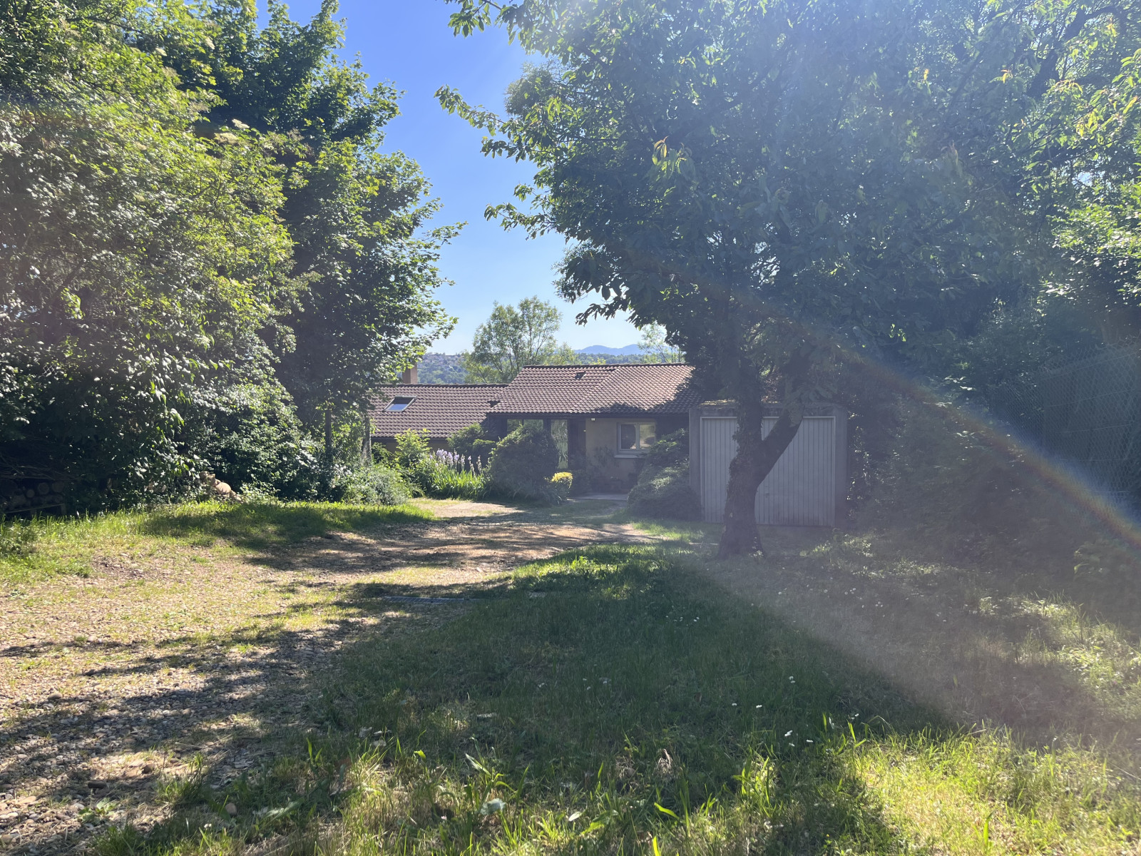 
                                                Vente
                                                 Maison T5 à Sainte-Foy-lès-Lyon