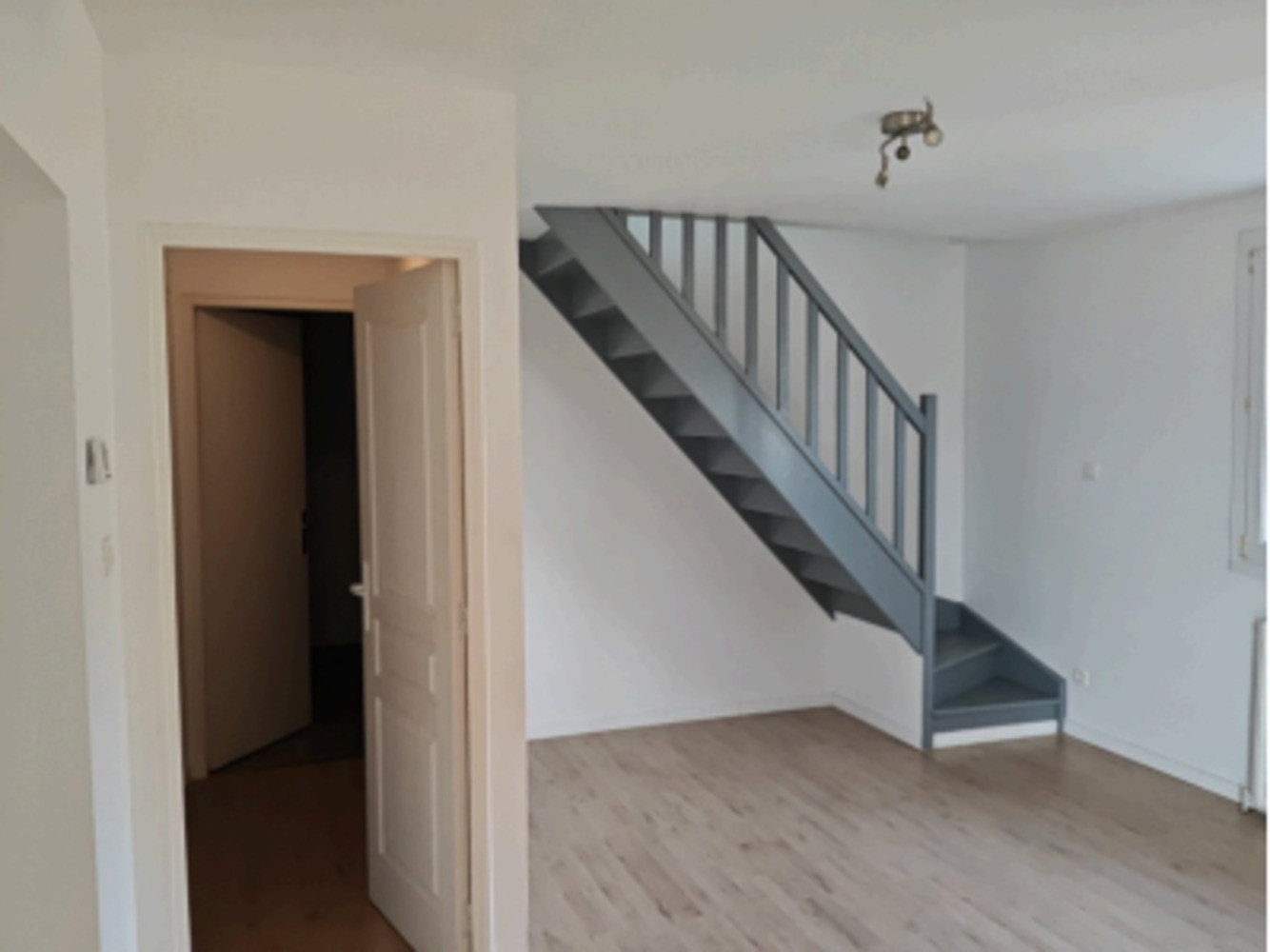 
                                                Location
                                                 Maison T5 avec 4 chambres à Sevran