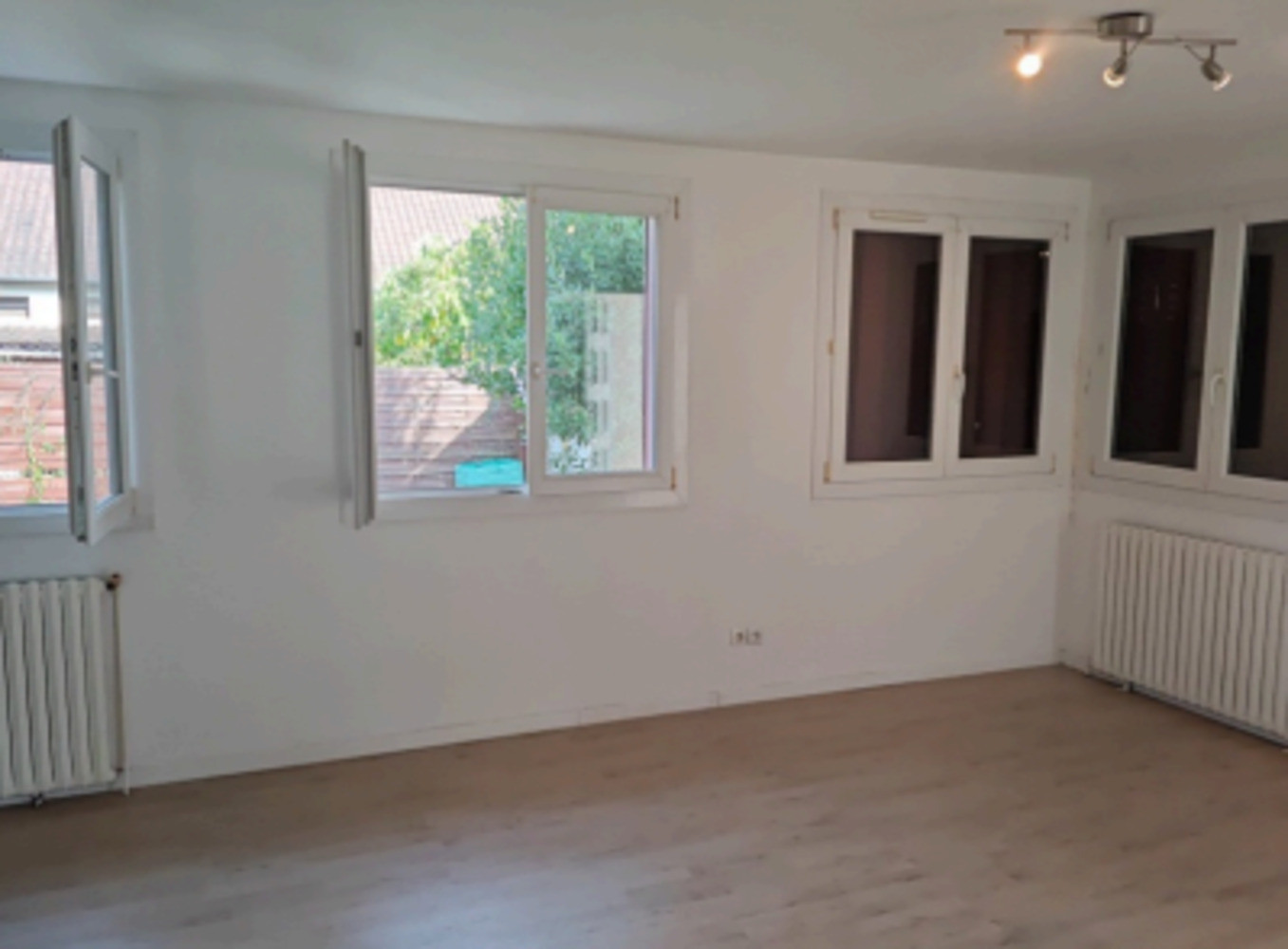 
                                                Location
                                                 Maison T5 avec 4 chambres à Sevran