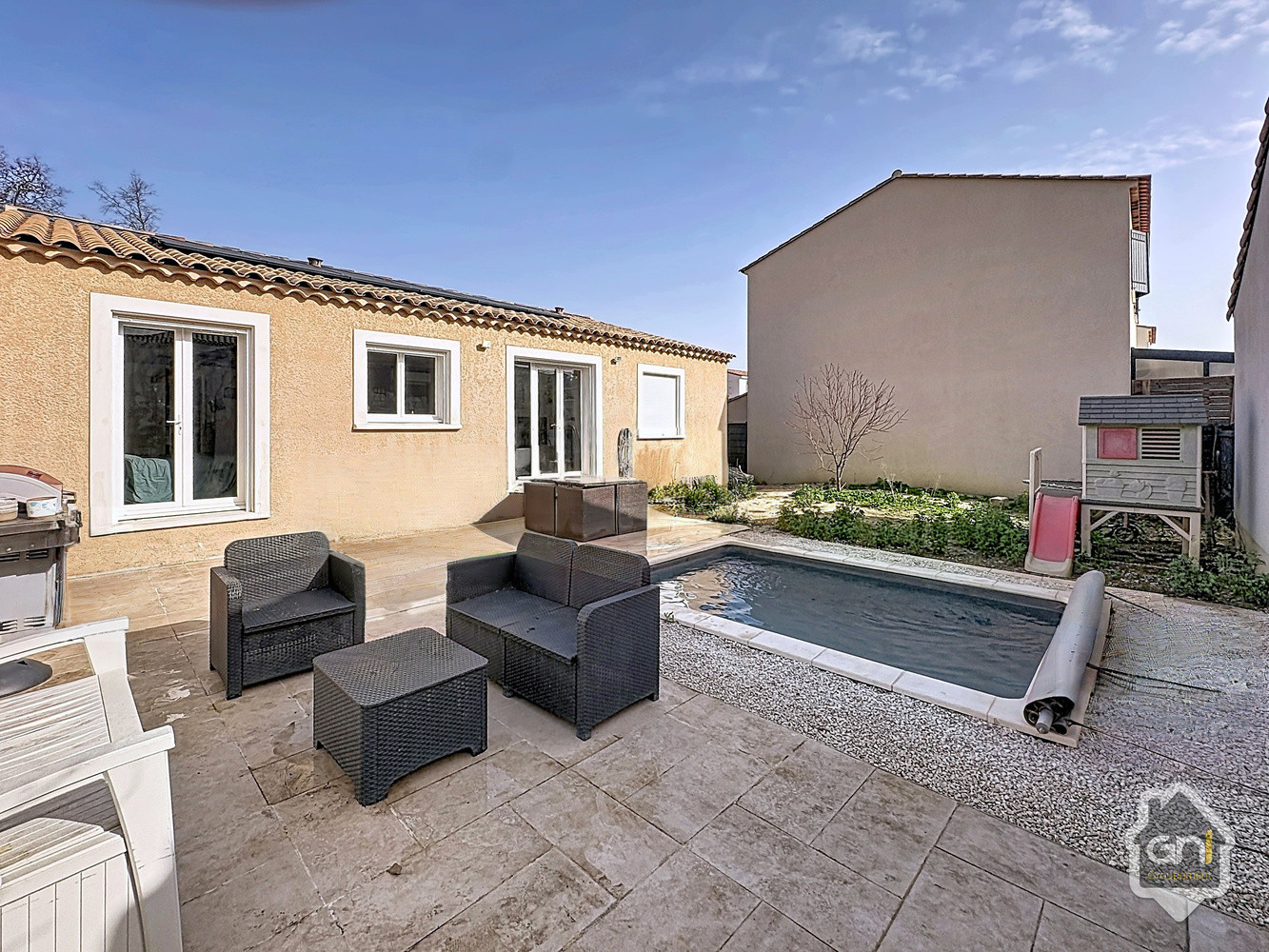 
                                                Vente
                                                 Maison T5 avec jardin et piscine.