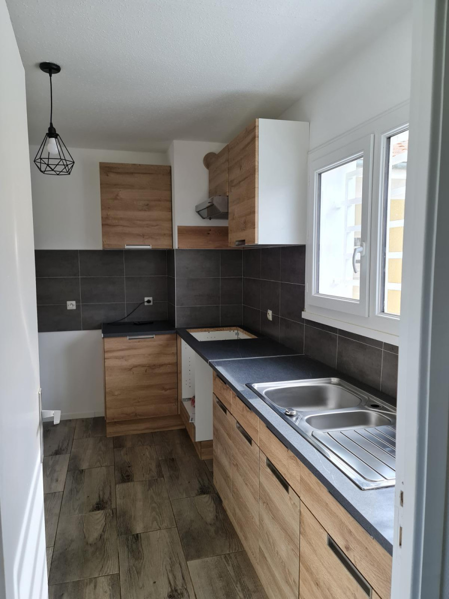 
                                                Location
                                                 Maison T5 Braud-et-Saint-Louis