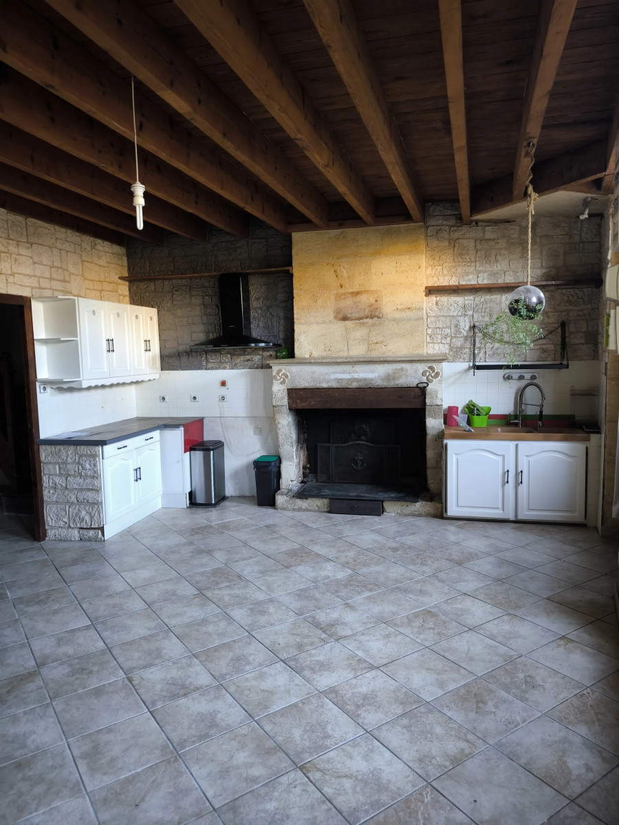 
                                                Location
                                                 Maison T6 127.79m² à Baurech