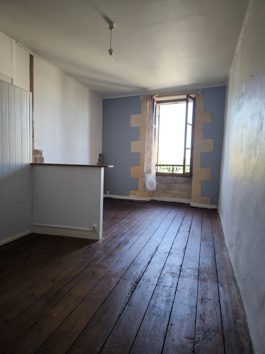 
                                                Location
                                                 Maison T6 127.79m² à Baurech