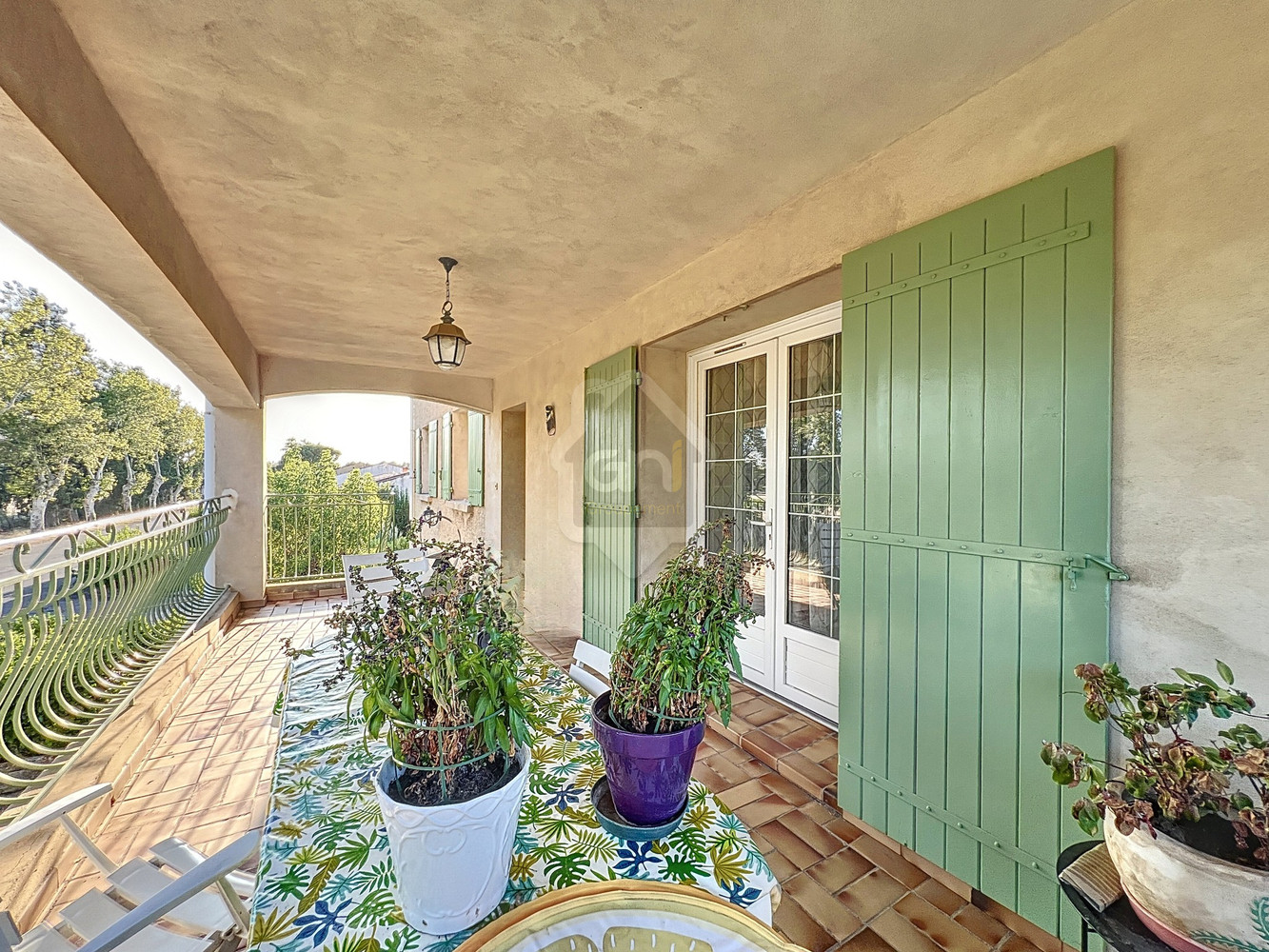 
                                                Vente
                                                 Maison T7 avec extérieur