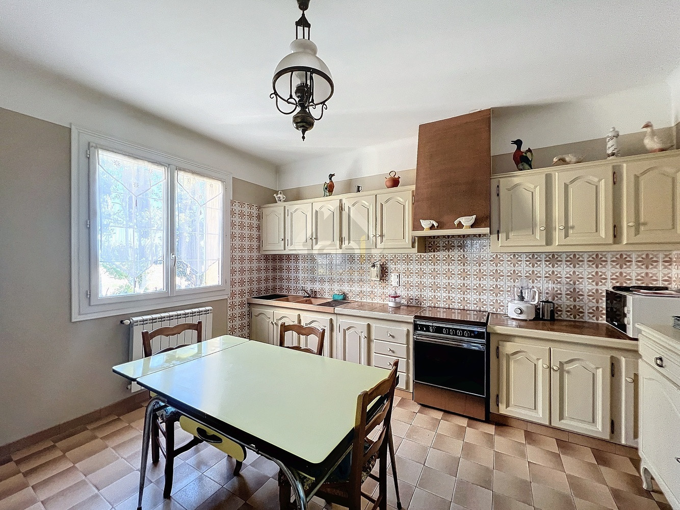 
                                                Vente
                                                 Maison T7 avec extérieur