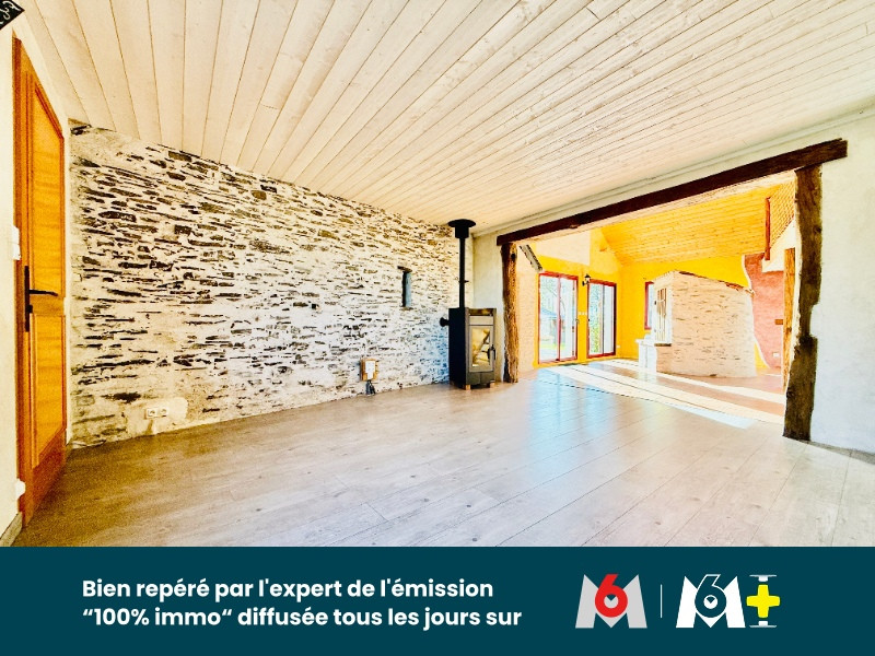 
                                                Vente
                                                 MAISON - VAIR-SUR-LOIRE - 117 m2 - 4 CHAMBRES - jARDIN