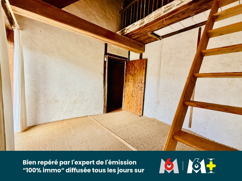 
                                                Vente
                                                 MAISON - VAIR-SUR-LOIRE - 117 m2 - 4 CHAMBRES - jARDIN