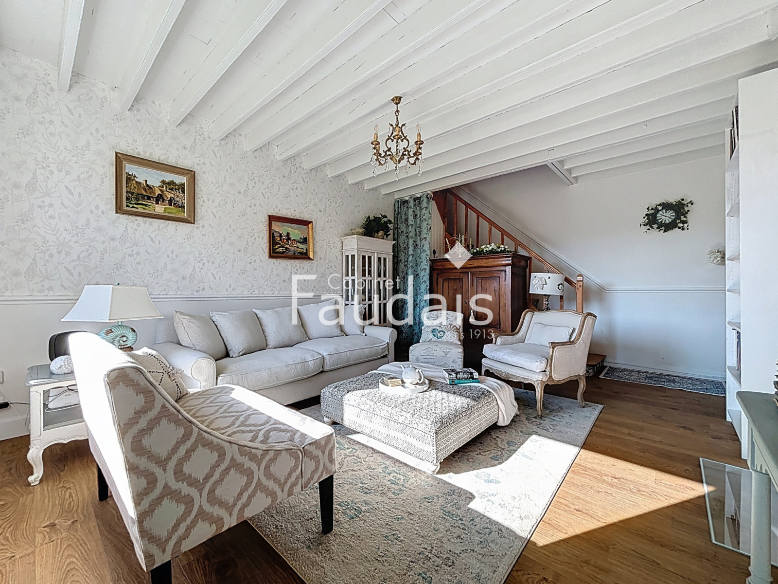 
                                                Vente
                                                 maison/villa 4 pièces