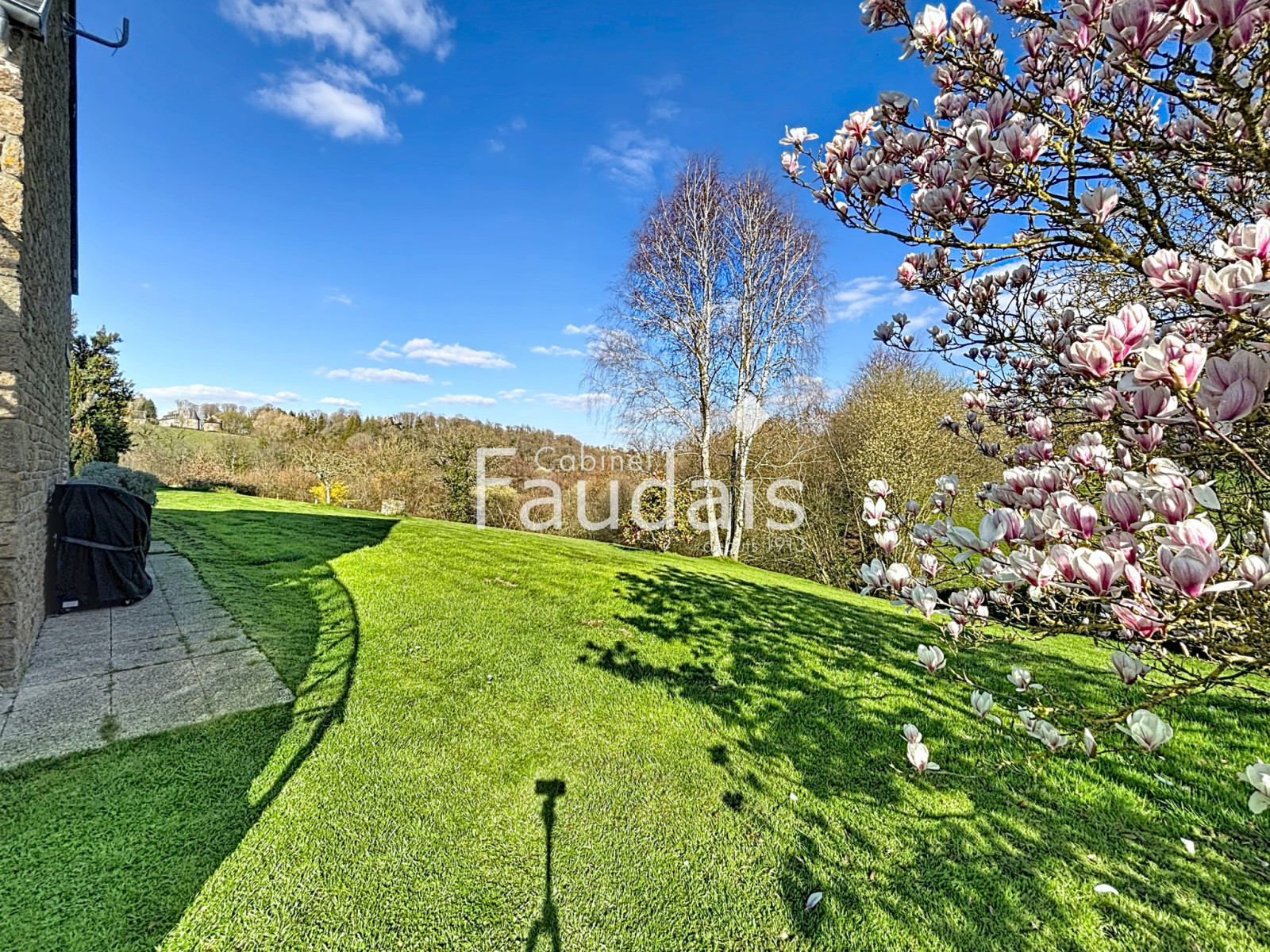 
                                                Vente
                                                 maison/villa 4 pièces