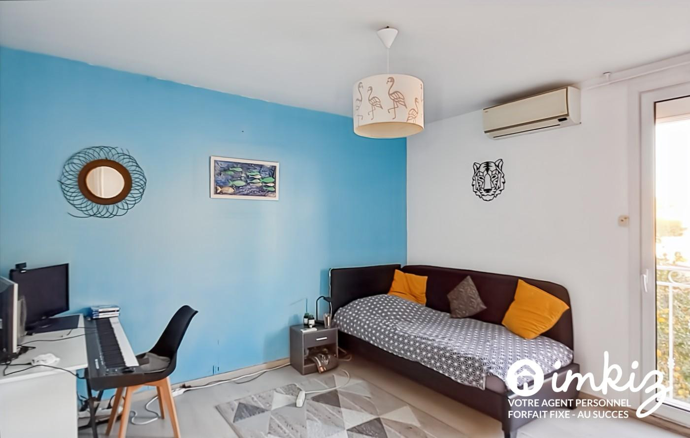 
                                                Vente
                                                 Maison vue étang de Thau, piscine, jardin.