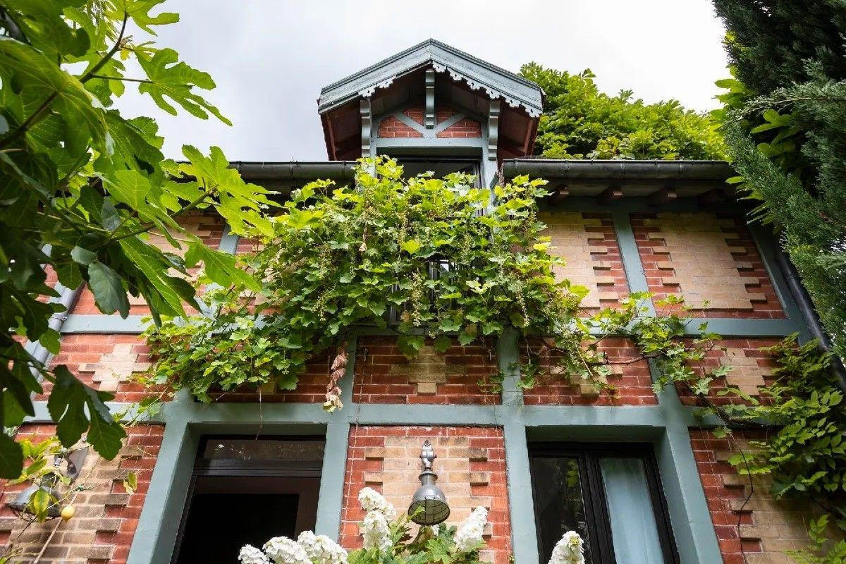
                                                Location
                                                 Maisonnette de ville meublée 30m² bail de 9 mois