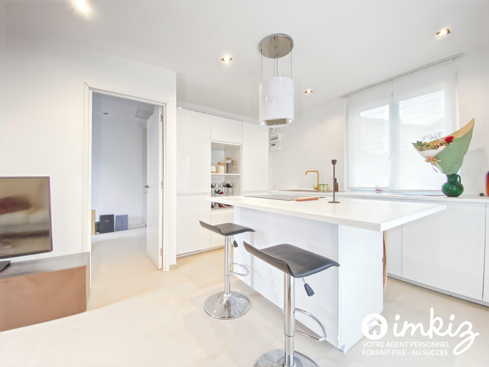 
                                                Vente
                                                 MAISONNETTE RENOVEE - TERRAIN
