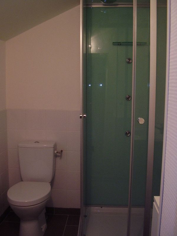 
                                                Location
                                                 Maisonnette rénovée très bien isolée calme assuré