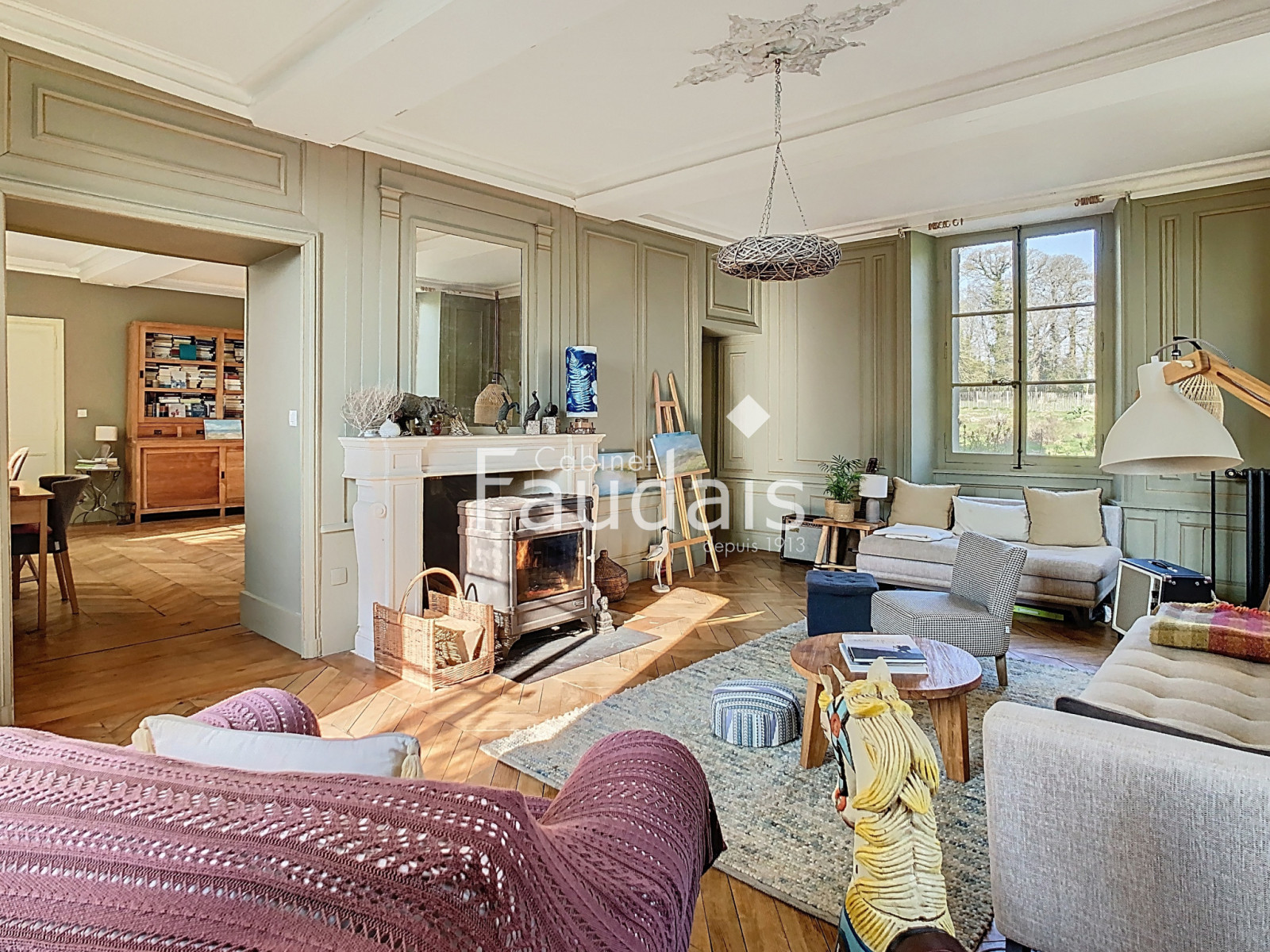 
                                                Vente
                                                 Manoir 18 ème siècle avec gite au coeur de la Suisse Normand