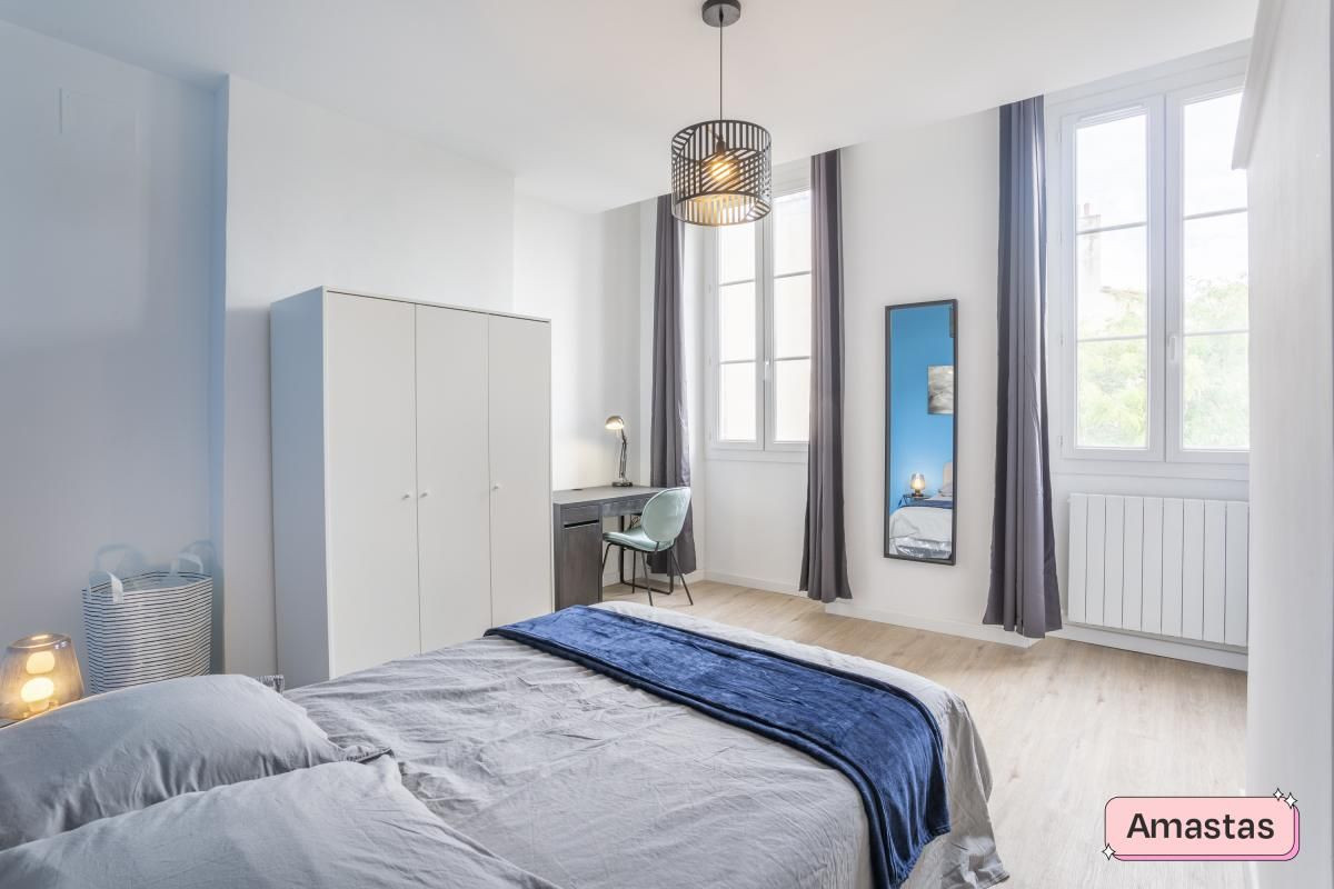 
                                                Colocation
                                                 Marseille 13001 - Superbe Colocation T4 proche de Saint Charles