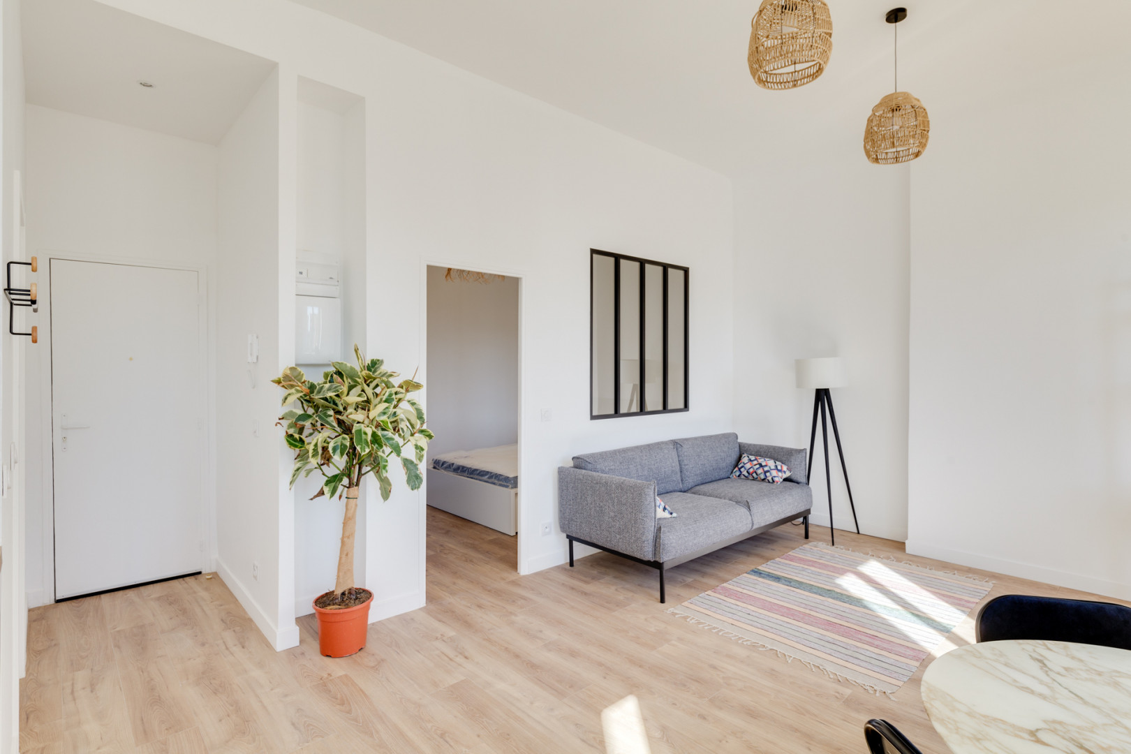 
                                                Location
                                                 Marseille 13005 - Joli T2 secteur boulevard Baille