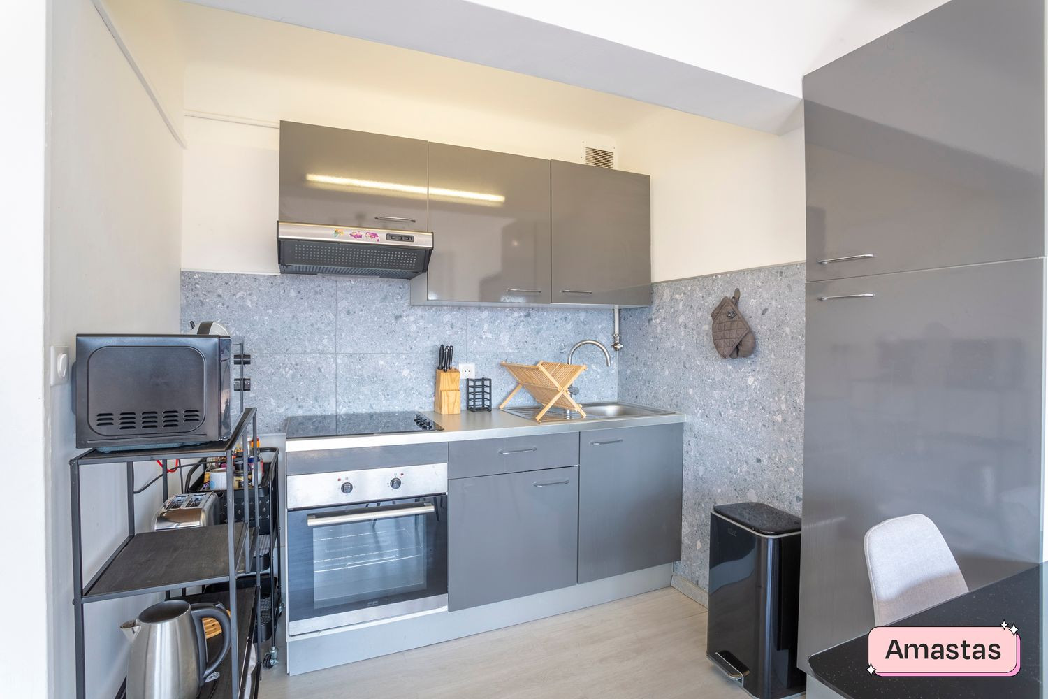 
                                                Colocation
                                                 Marseille 13006 - Superbe Colocation T4 Avenue Jules Cantini