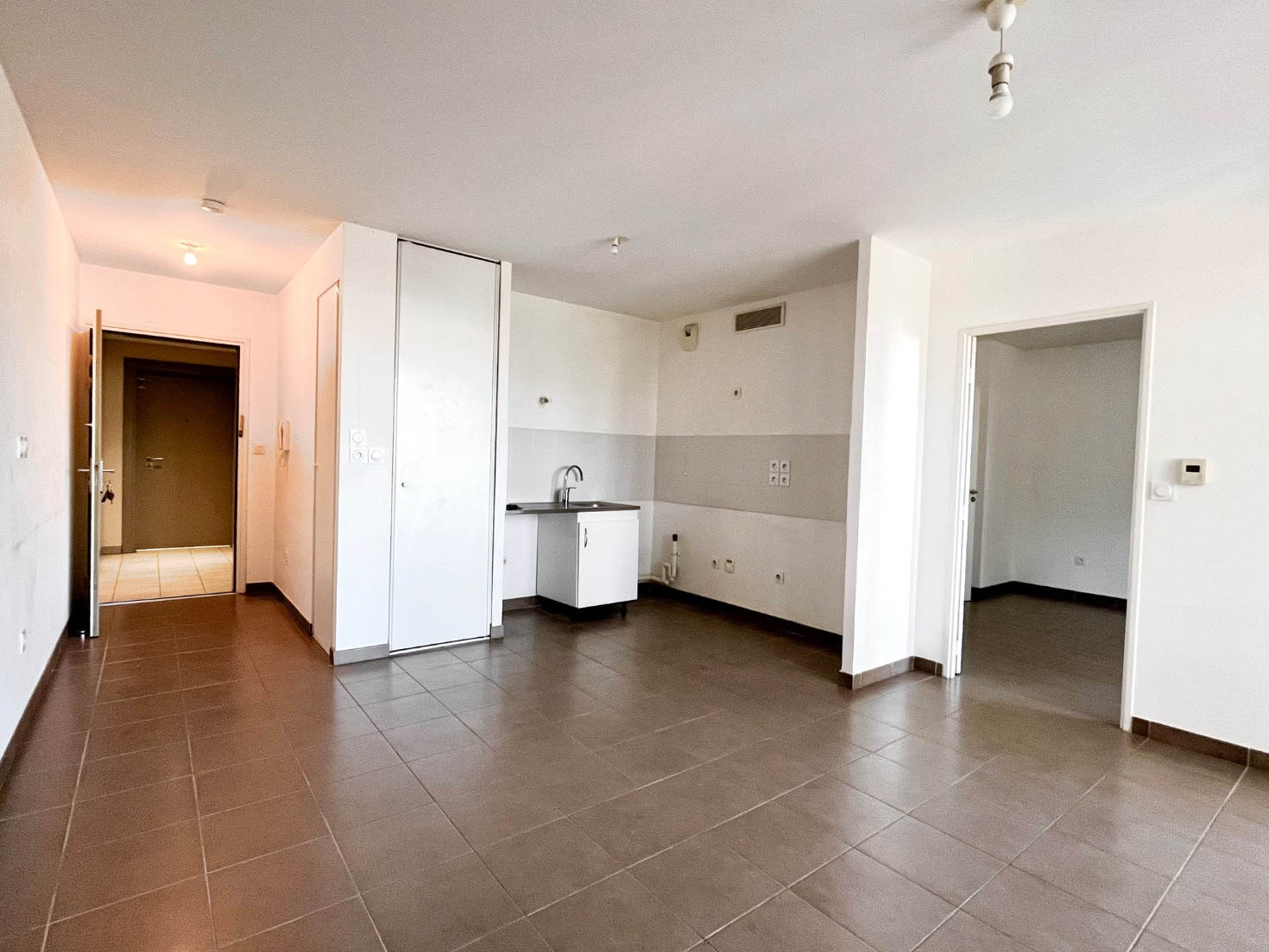 
                                                Vente
                                                 Marseille 13009 Le Roy d'Espagne