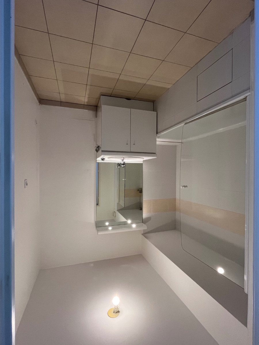 
                                                Vente
                                                 Marseille - Le Roy d'Espagne