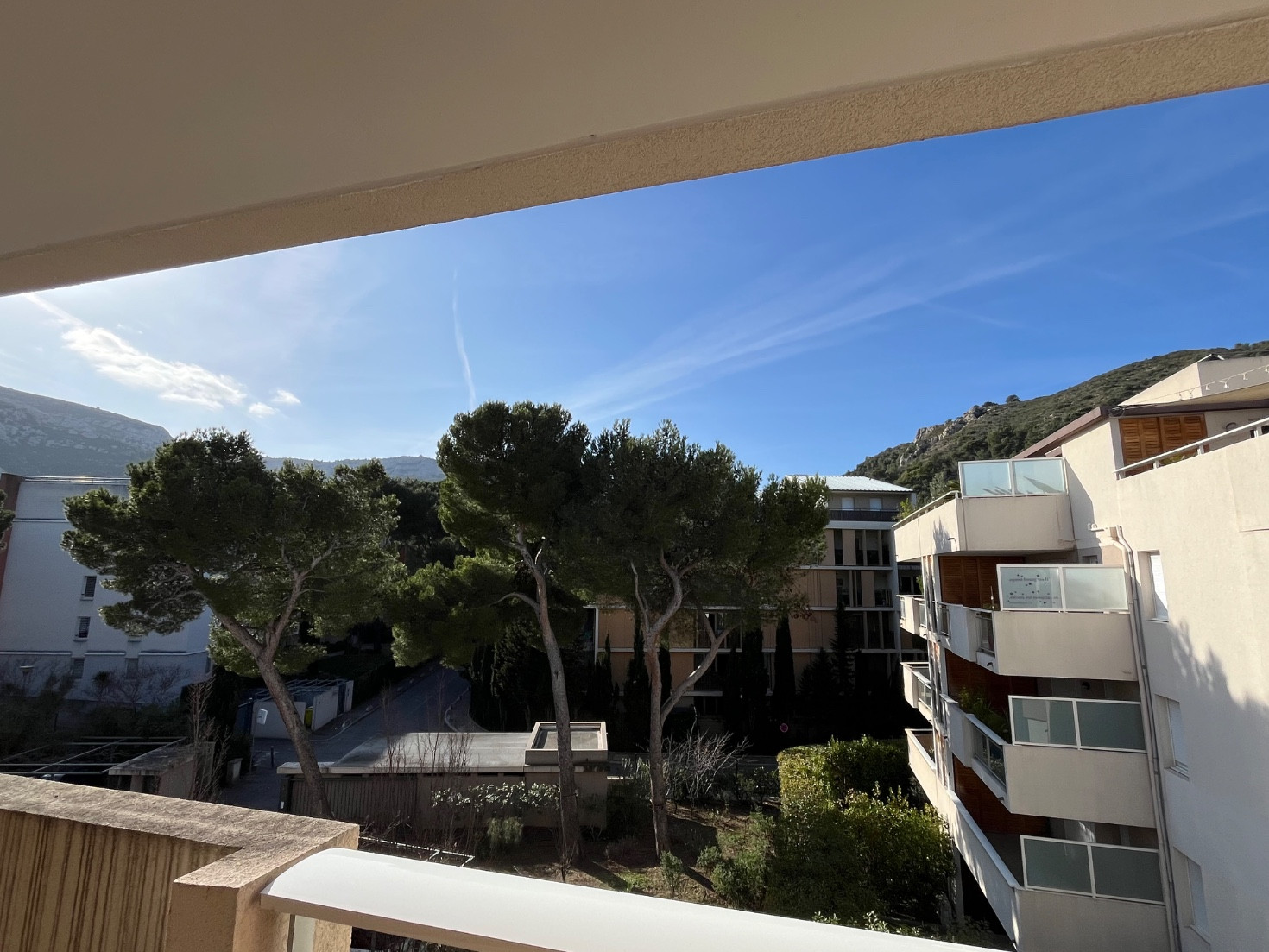 
                                                Vente
                                                 Marseille - Le Roy d'Espagne