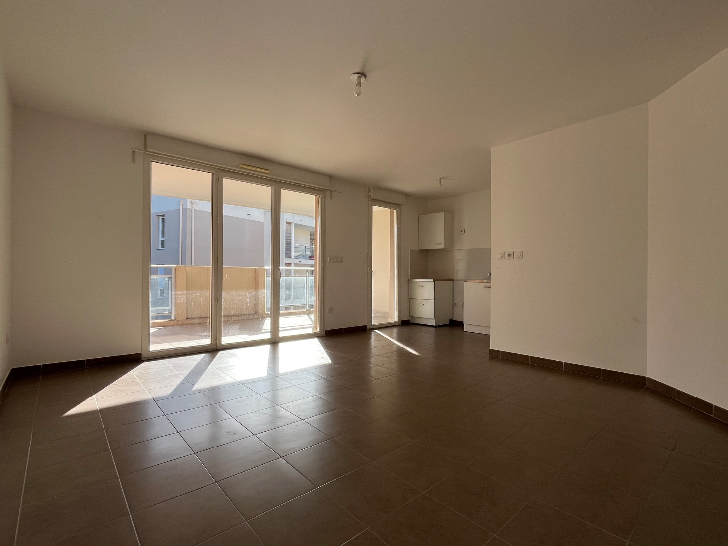 
                                                Vente
                                                 Marseille Le Roy d'Espagne