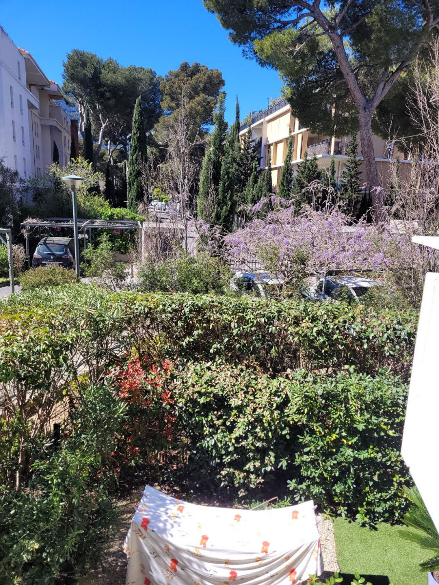 
                                                Vente
                                                 Marseille - Le Roy d'Espagne