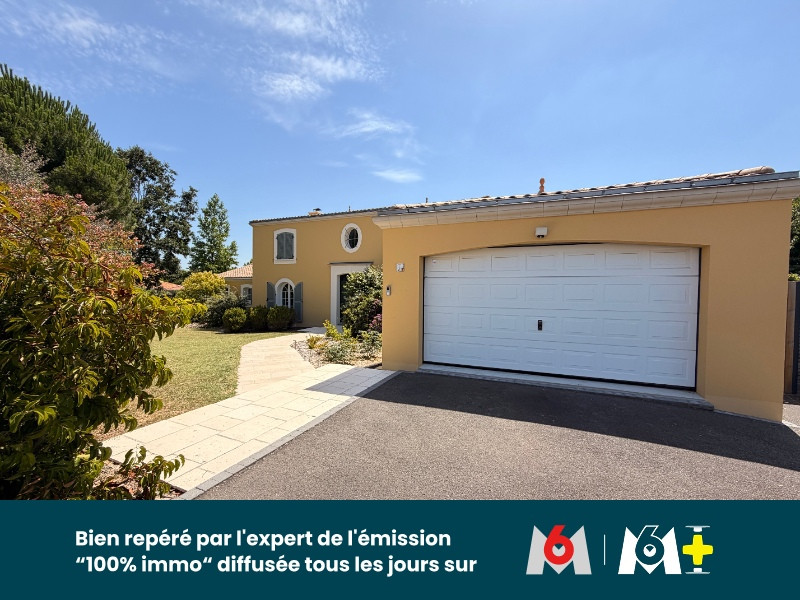
                                                Vente
                                                 Mas Provençal 6 Chambres + 1 Bureau
