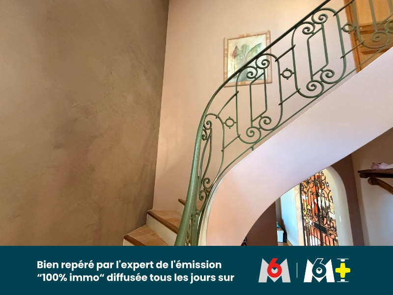 
                                                Vente
                                                 Mas Provençal 6 Chambres + 1 Bureau