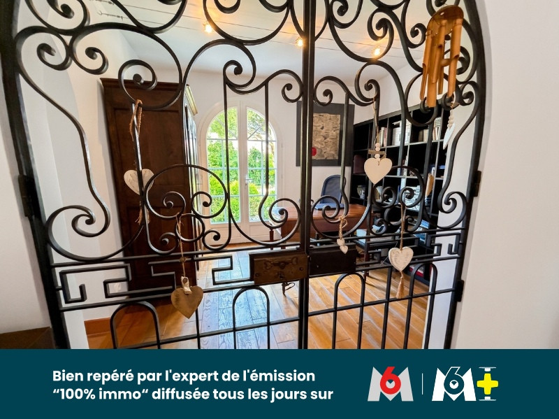 
                                                Vente
                                                 Mas Provençal 6 Chambres + 1 Bureau