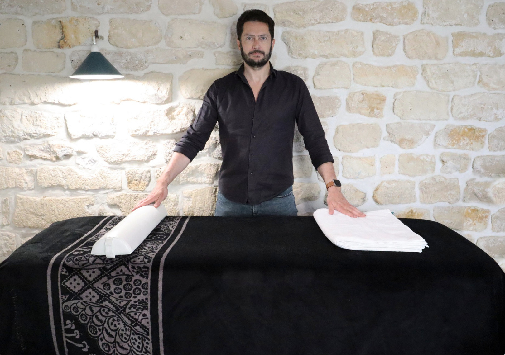 
                                                Beauté
                                                 MASSAGE BIEN-ÊTRE & TANTRIQUE - SALON 7e SENS -