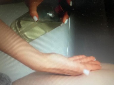 
                                                Autres Services
                                                 Massage sur place naturiste