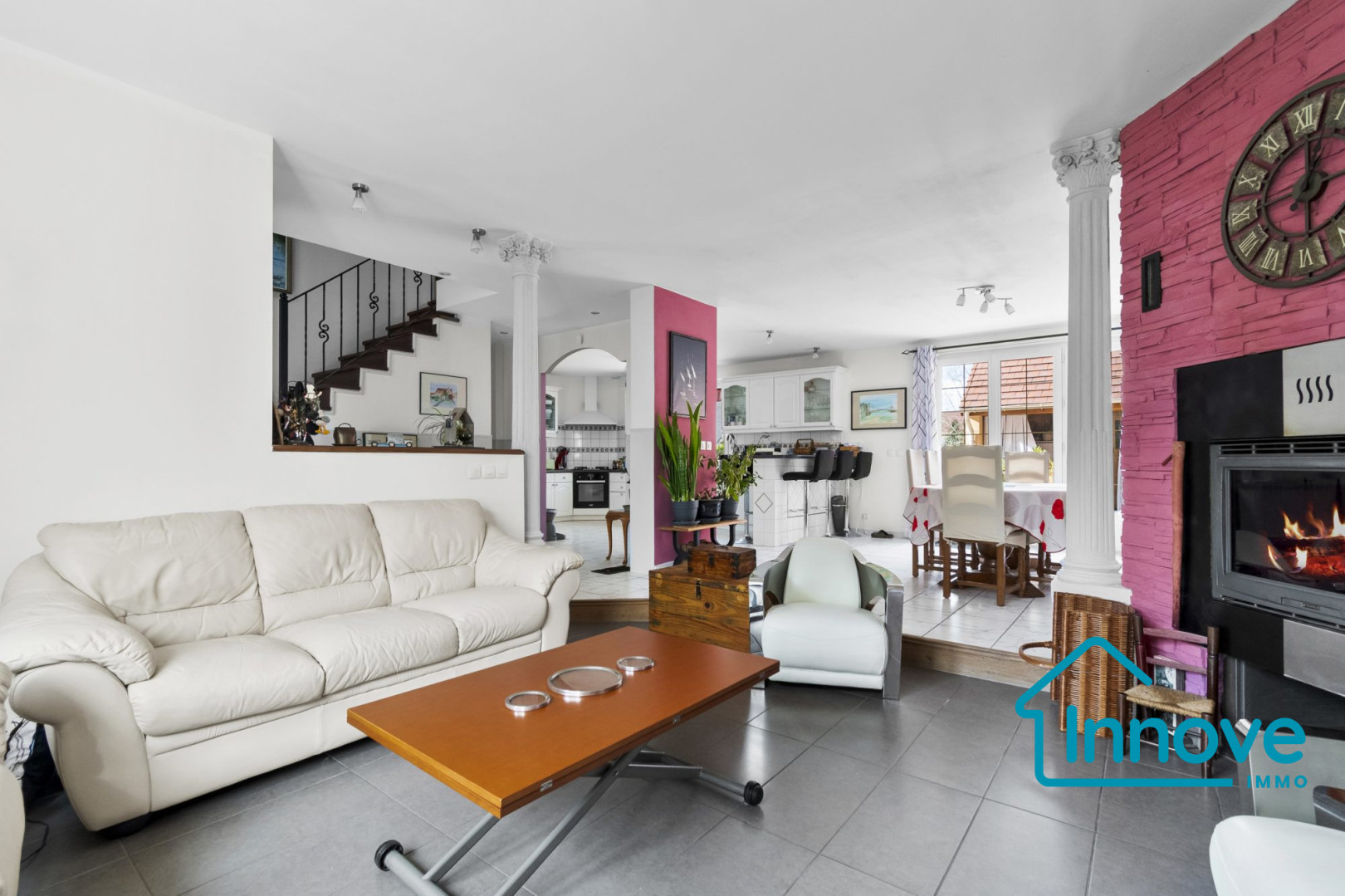 
                                                Vente
                                                 Mauregard : Belle maison récente avec 4 chambres et excellent D