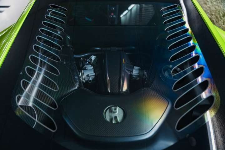 
                                                Voiture
                                                 McLaren 675LT Coupé V8 3.8 675 ch