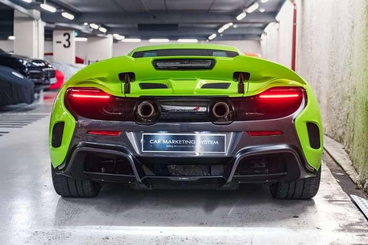 
                                                Voiture
                                                 McLaren 675LT Coupé V8 3.8 675 ch