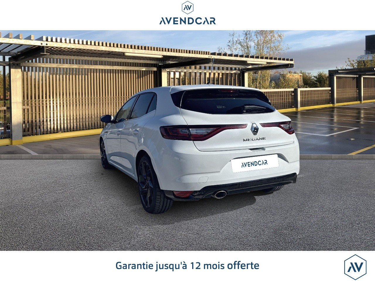 
                                                Voiture
                                                 MEGANE 1.2 TCE 130 ENERGY INTENS EDC BVA